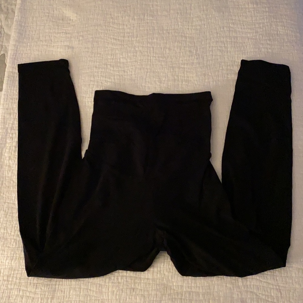 3/$20 Motherhood Maternity Leggings Size Larger Black Like New condition